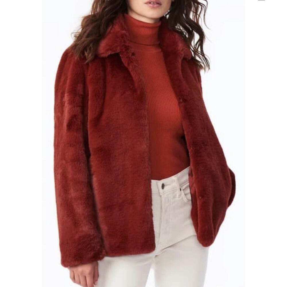 Bernardo Faux Fur Plush Jacket Amber Red Small New With Tag Soft Cozy Fuzzy